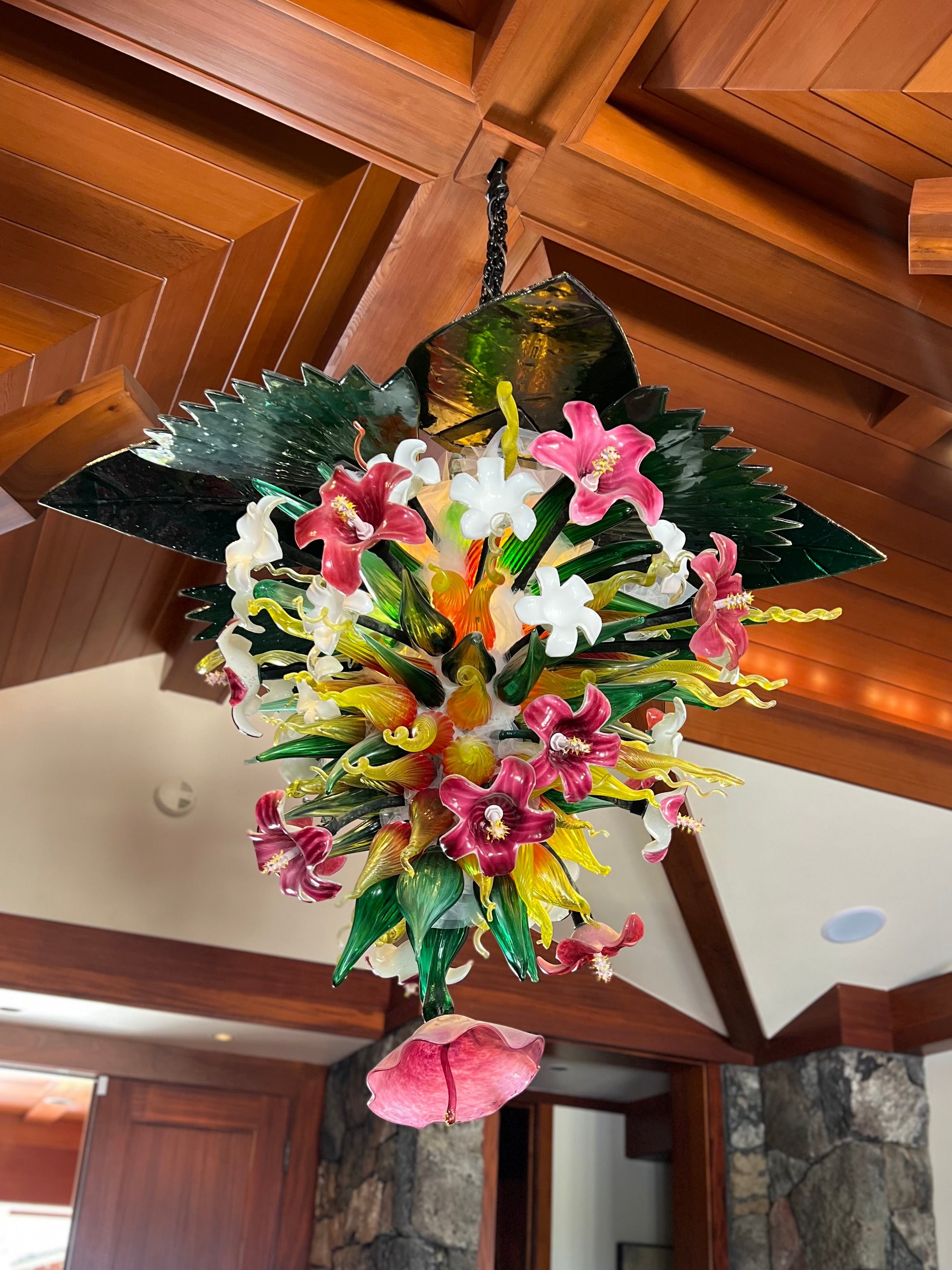 Furnishings By Debi - Organic Restaurant in Kailua Kona