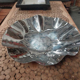 Metal lily Pad Bowl