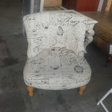 Club Chair Spindle Legs