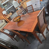Cherry Dinning Table W/chairs