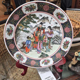 Chinese Decorative Porcelain Plate with Painted Figures