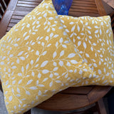 Throw Pillow Floral Pattern