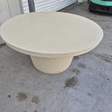 Terzo Round tapered Coffee Table